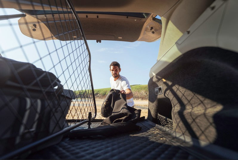 Moveable Luggage Divider Partition